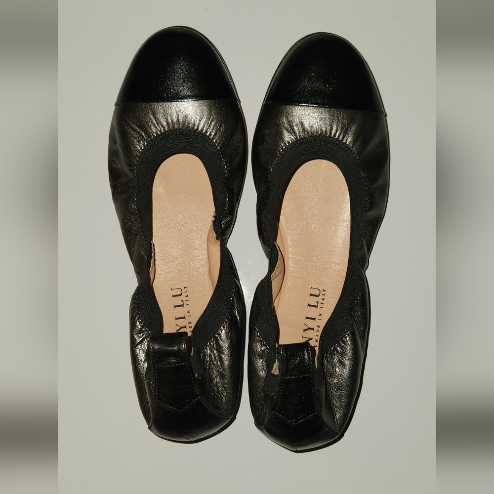 Anyi Lu Flats 39.5